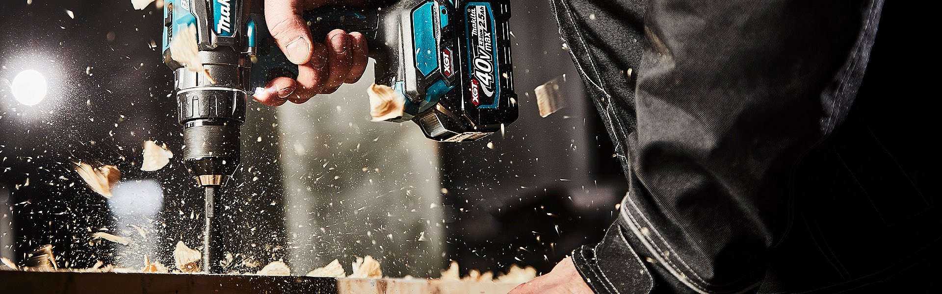 Makita Akku Bohrschrauber im Einsatz