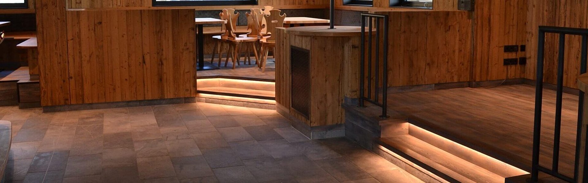 Neue Fliesen und Ausstattung für das Restaurant Spieljochstadl im Zillertal