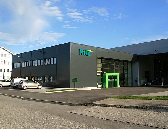 Außenaufnahme der Fritz Baustoffe Filiale in Weilheim