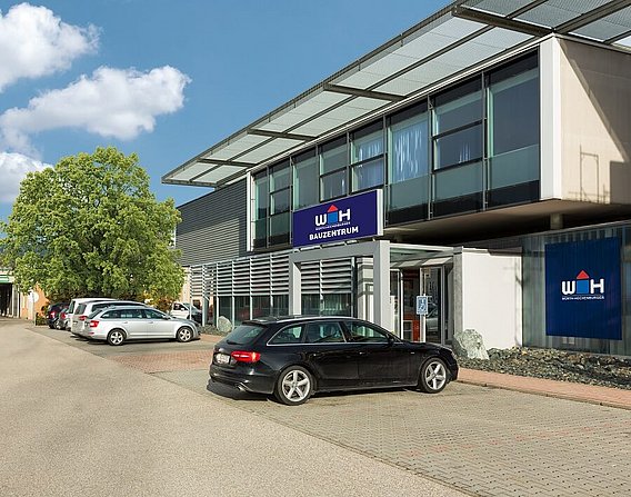 Seitliche Ansicht der Würth Hochenburger Filiale in St. Veit an der Glan